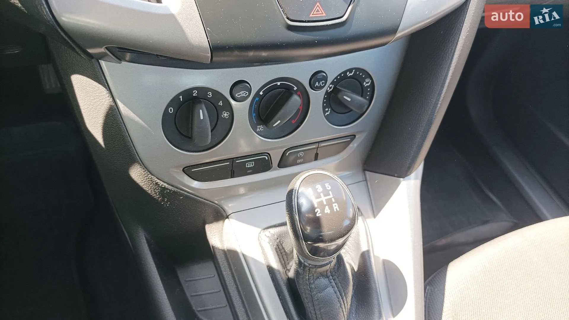 2013 Ford Focus - мініатюра 16