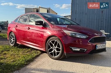 Седан Ford Focus 2015 в Киеве