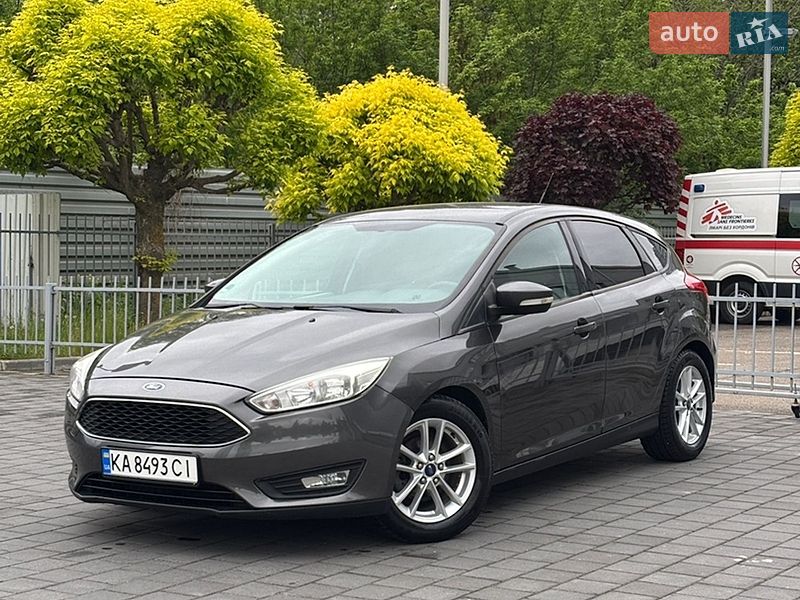 Хэтчбек Ford Focus 2015 в Днепре