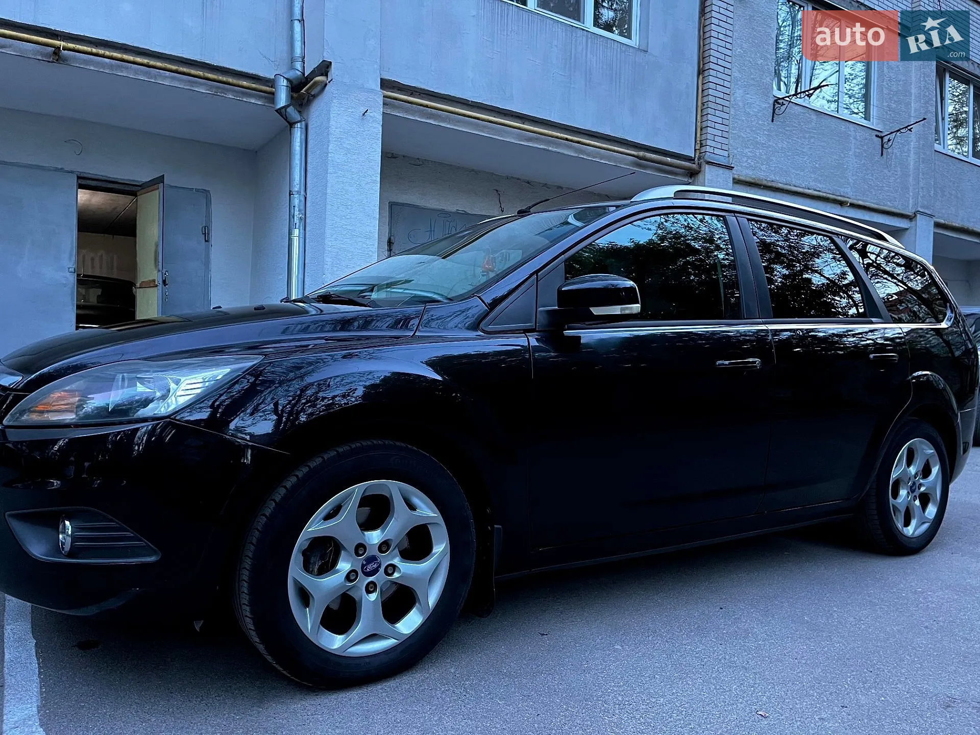 2010 Ford Focus - мініатюра 6