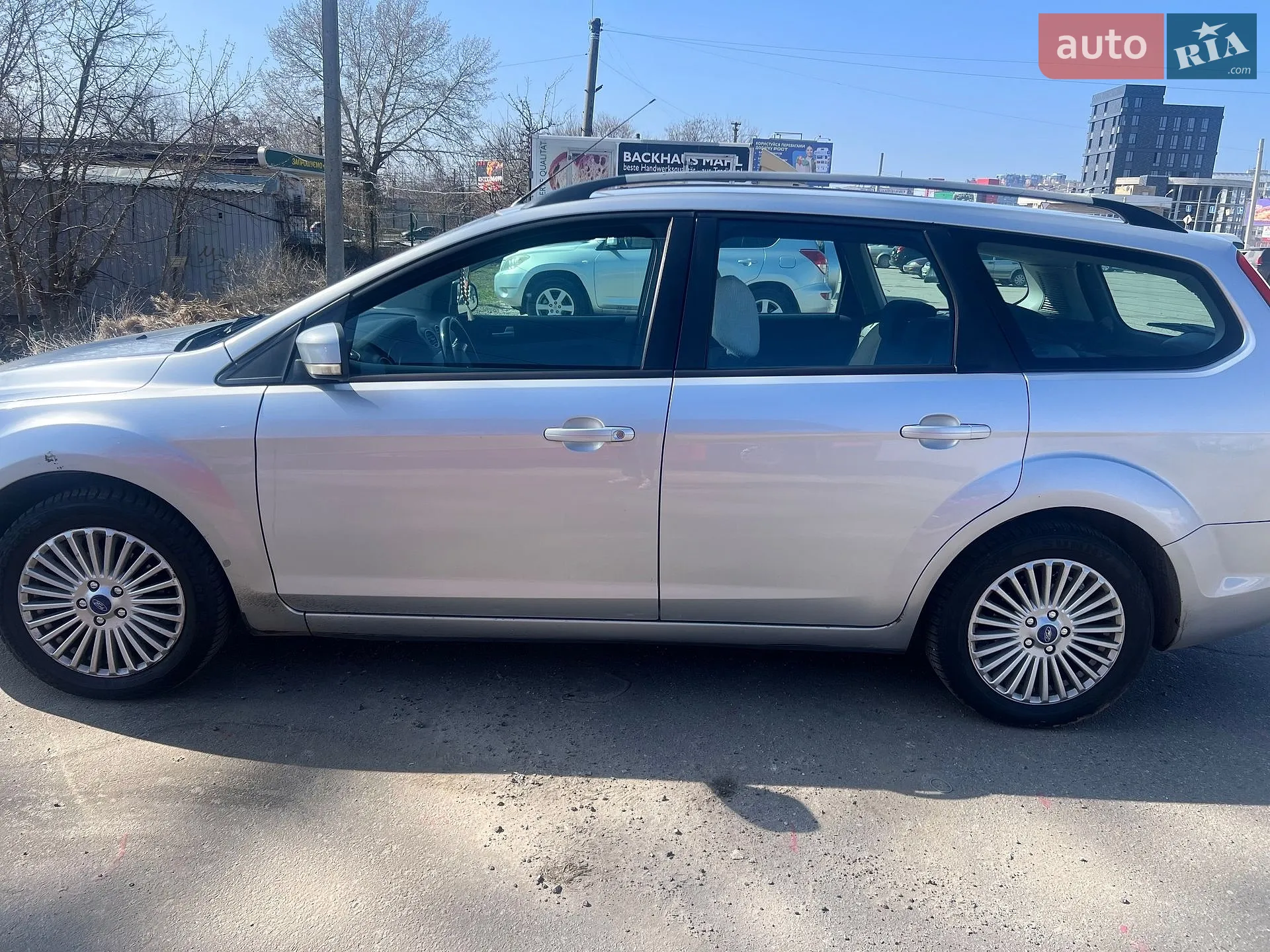 2010 Ford Focus - мініатюра 5