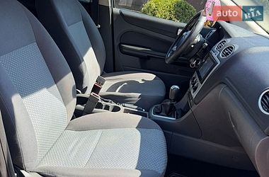 Универсал Ford Focus 2006 в Косове фото 31 Универсал Ford Focus 2006 в Косове