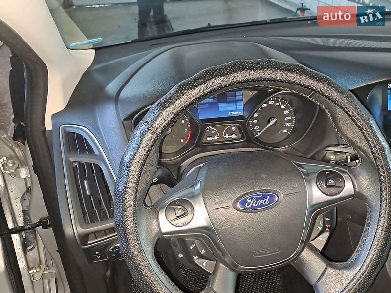 Універсал Ford Focus 2011 в Харкові