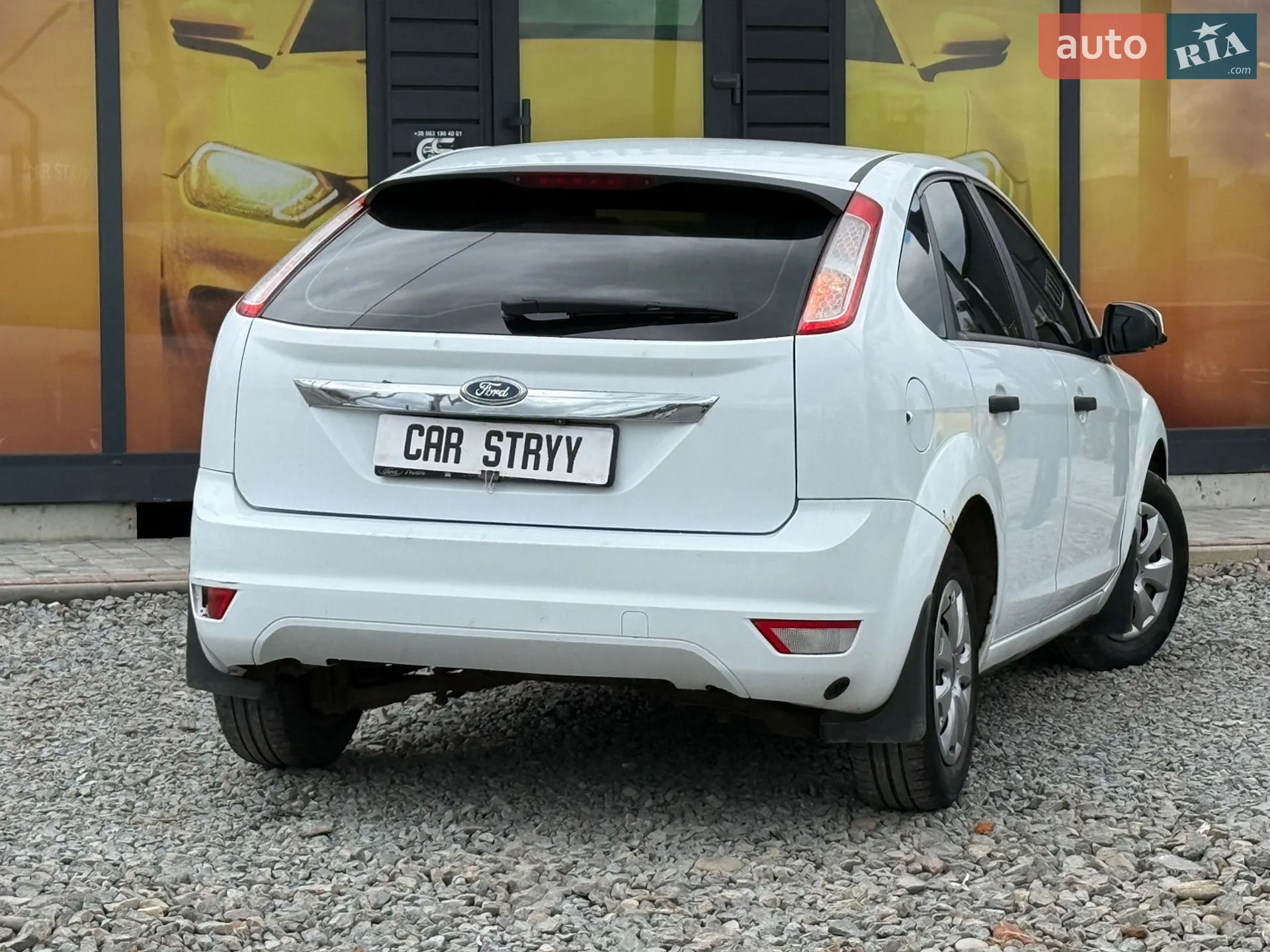2011 Ford Focus - мініатюра 16