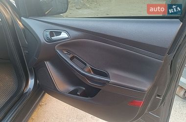 Седан Ford Focus 2015 в Бородянке