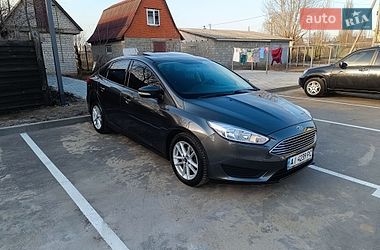 Седан Ford Focus 2015 в Бородянке