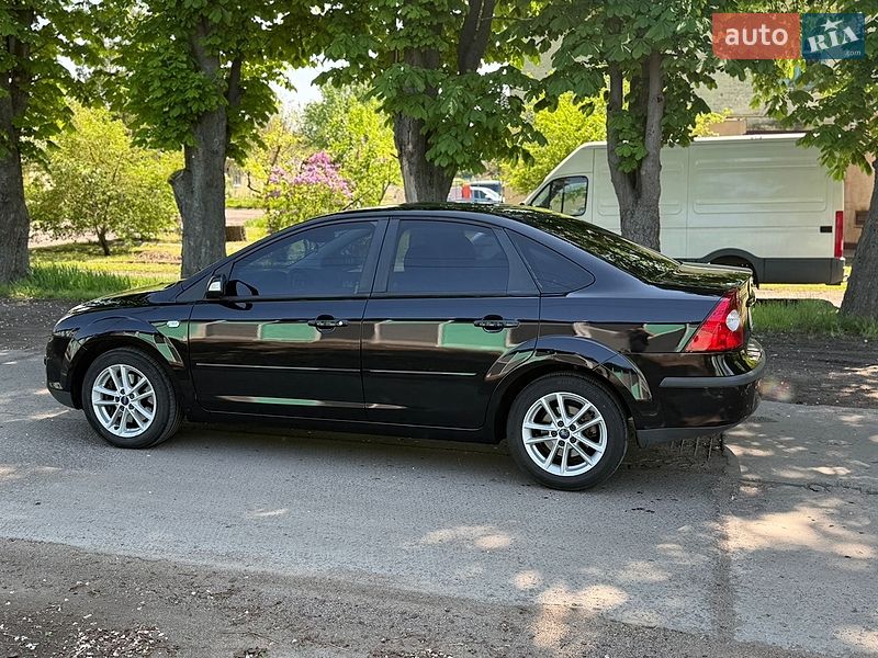 Седан Ford Focus 2007 в Золотоноше