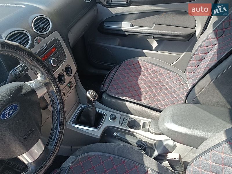 Седан Ford Focus 2010 в Киеве
