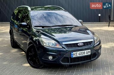 Хэтчбек Ford Focus 2010 в Новомосковске