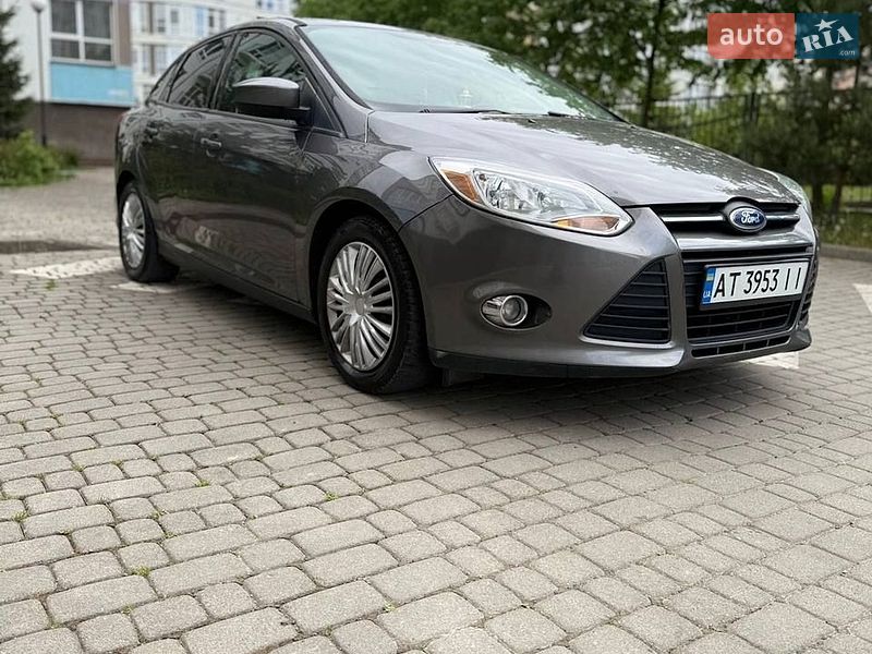 Седан Ford Focus 2011 в Ивано-Франковске