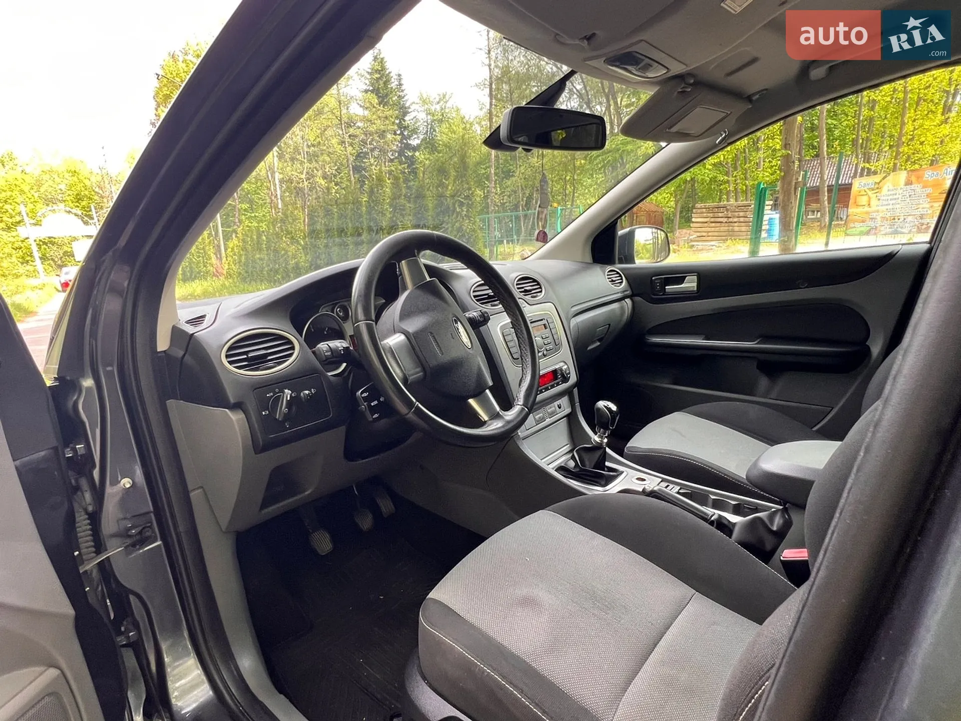 2010 Ford Focus - мініатюра 36