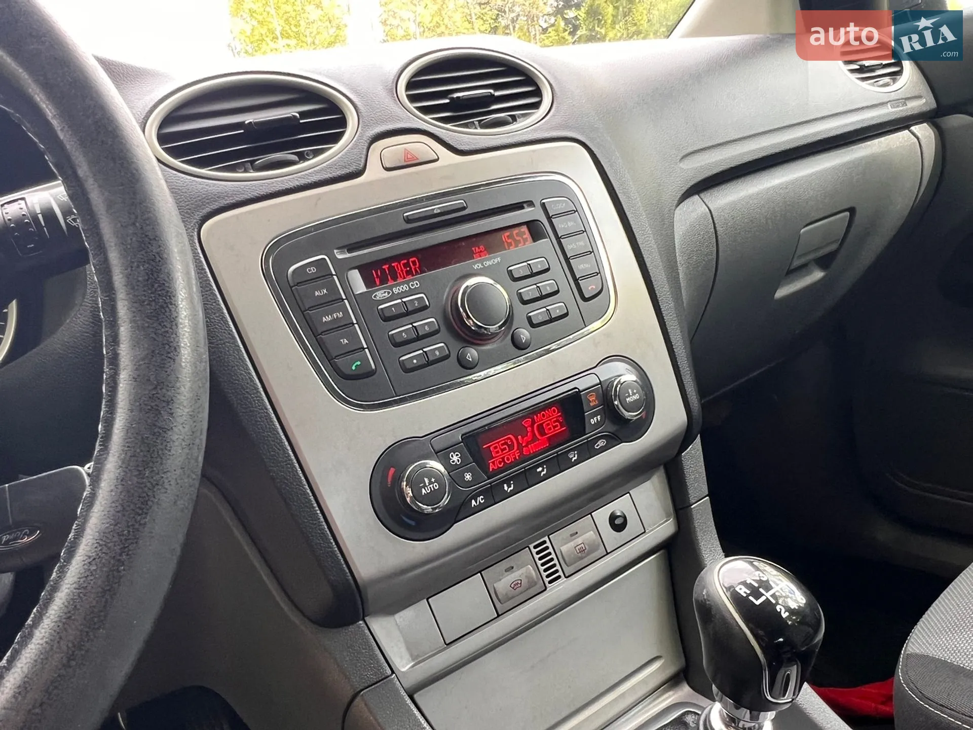2010 Ford Focus - мініатюра 38