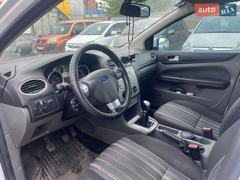 Хэтчбек Ford Focus 2009 в Николаеве