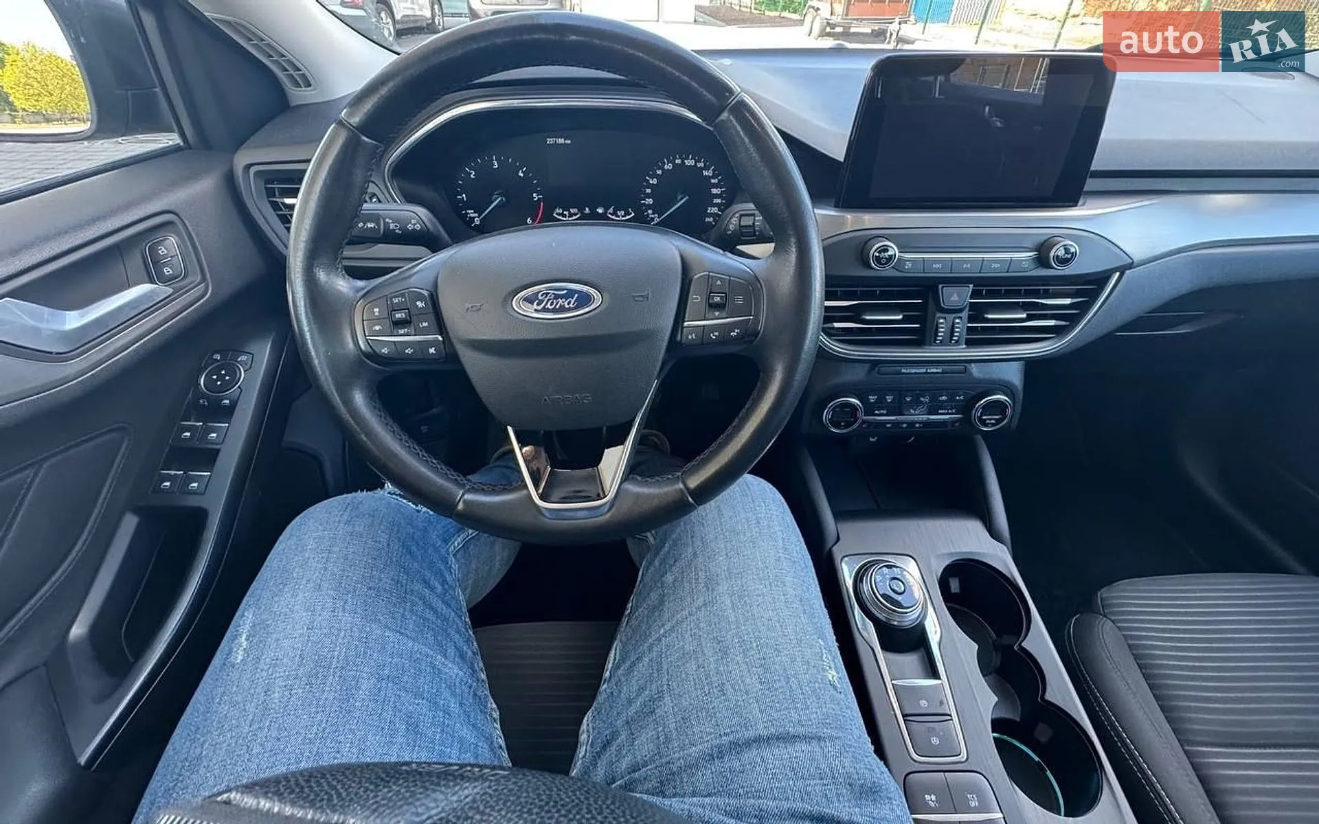 2020 Ford Focus - мініатюра 28