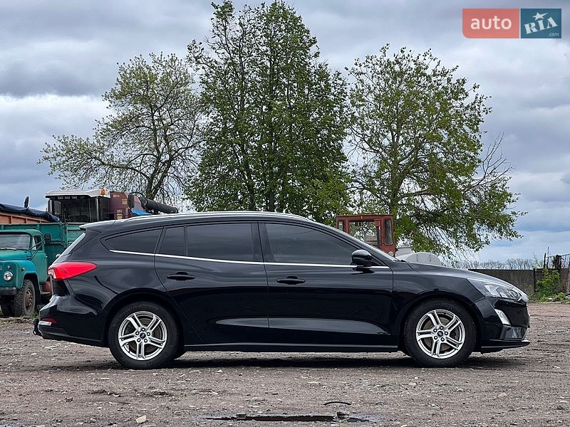Універсал Ford Focus 2019 в Конотопі