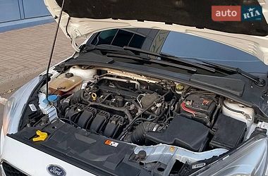 Седан Ford Focus 2015 в Кривому Розі фото 3 Седан Ford Focus 2015 в Кривому Розі