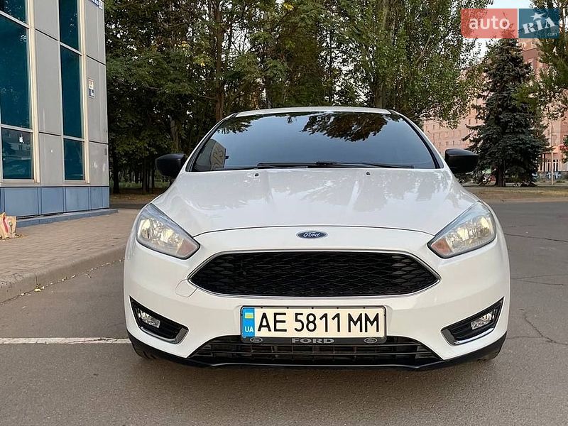 Седан Ford Focus 2015 в Кривому Розі фото 14 Седан Ford Focus 2015 в Кривому Розі