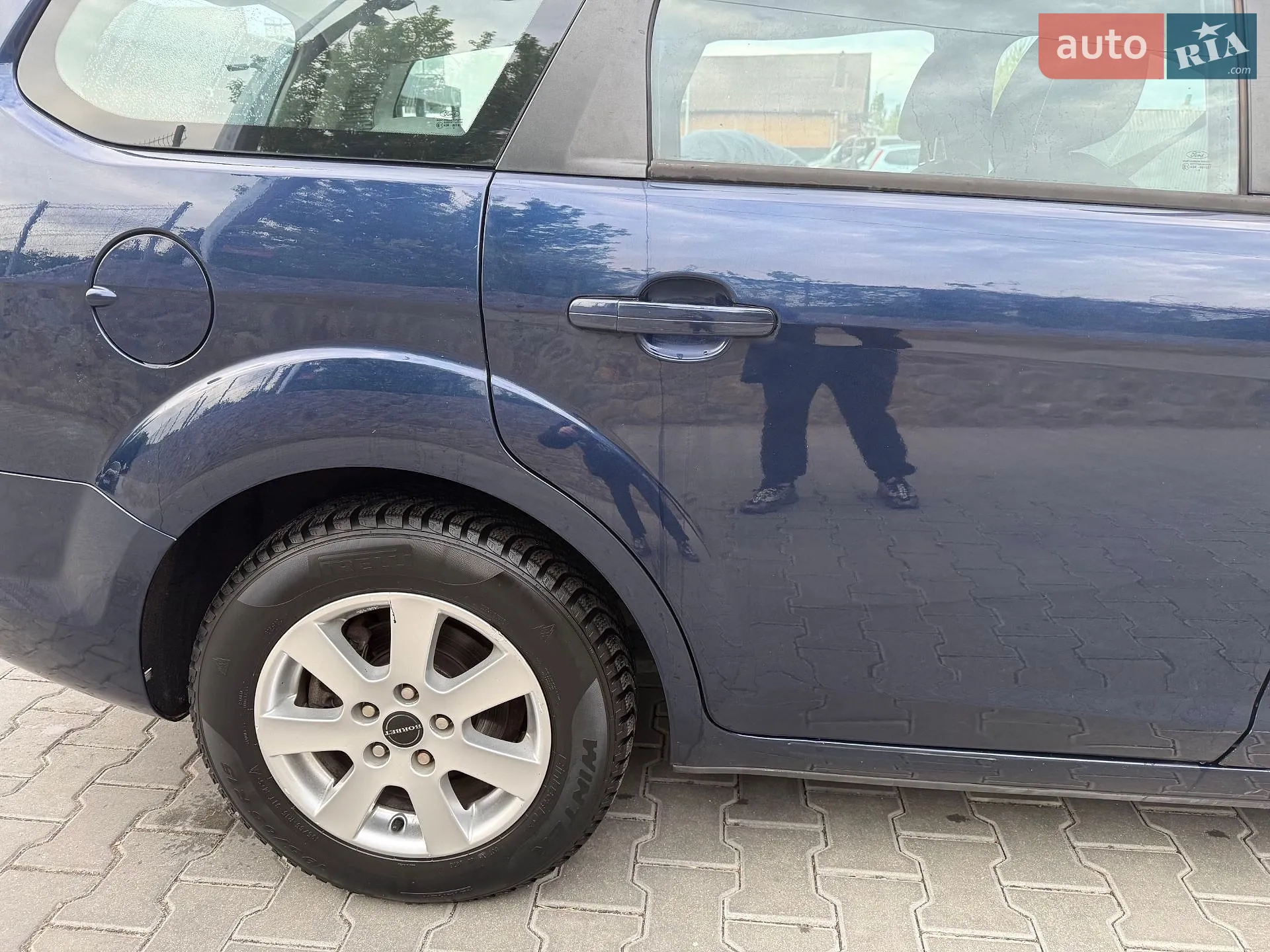 2010 Ford Focus - мініатюра 7