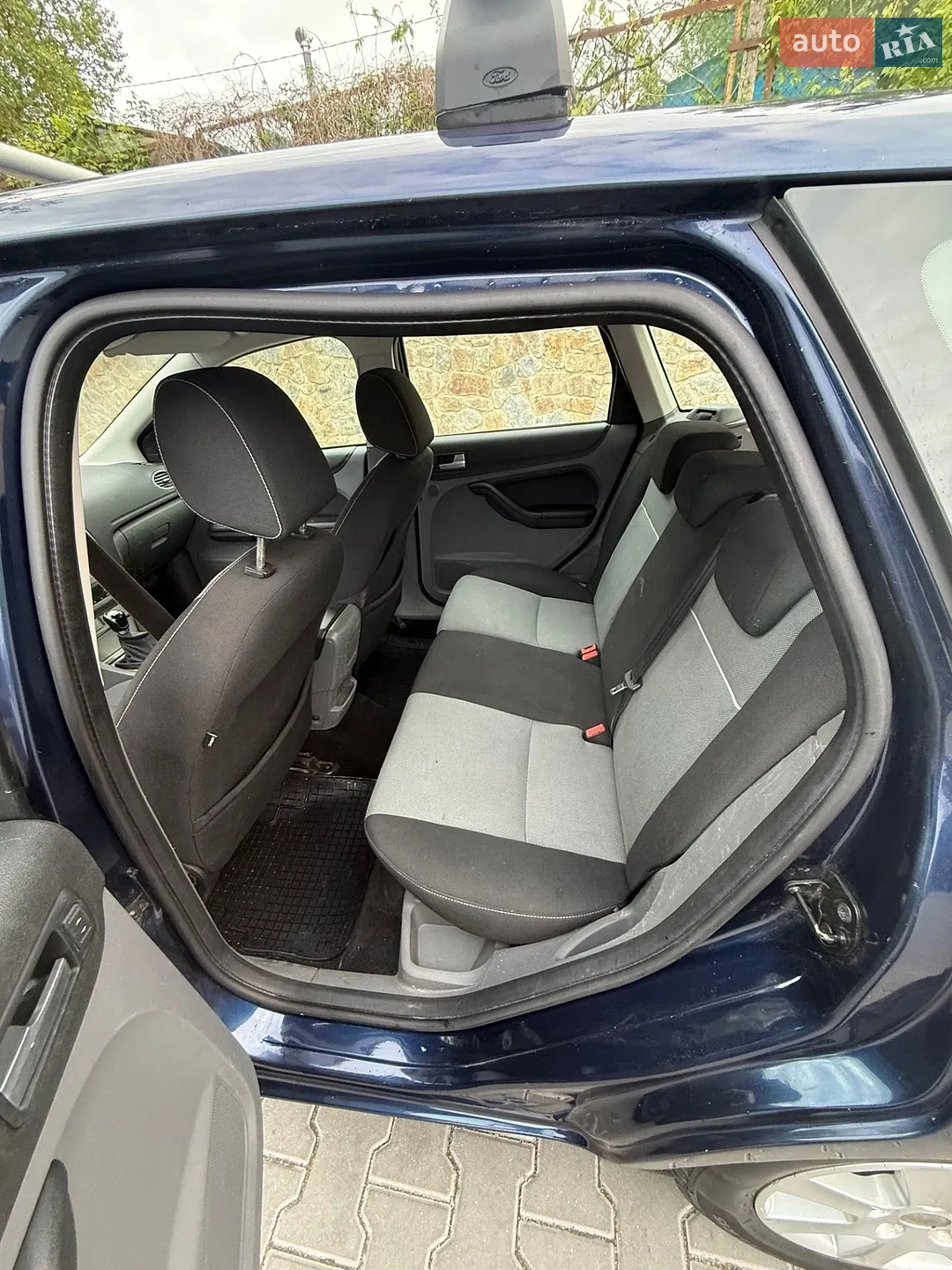 2010 Ford Focus - мініатюра 13