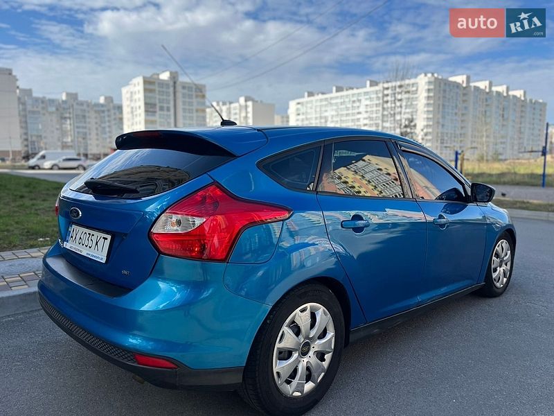 Хэтчбек Ford Focus 2011 в Чернигове