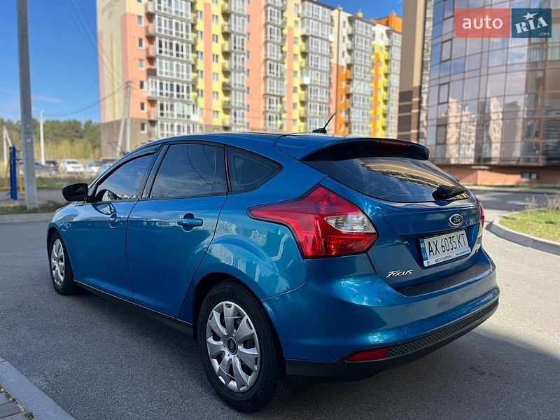 Хэтчбек Ford Focus 2011 в Чернигове