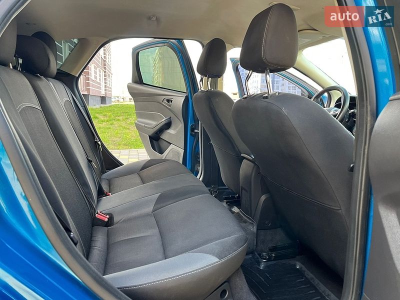 Хэтчбек Ford Focus 2011 в Чернигове