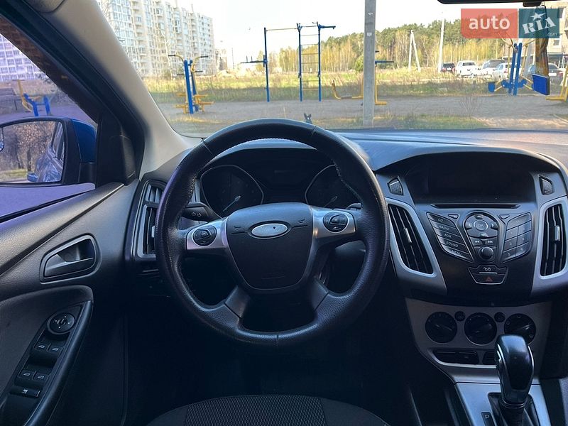 Хэтчбек Ford Focus 2011 в Чернигове