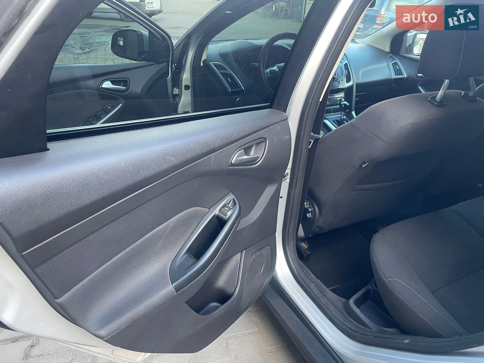 2012 Ford Focus - мініатюра 29