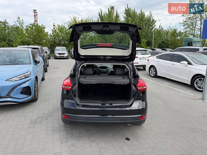 Хэтчбек Ford Focus 2018 в Львове