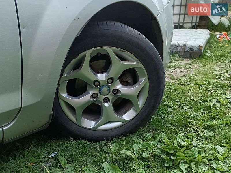 Универсал Ford Focus 2008 в Луцке