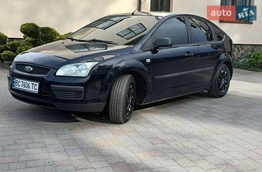 Хэтчбек Ford Focus 2006 в Стрые