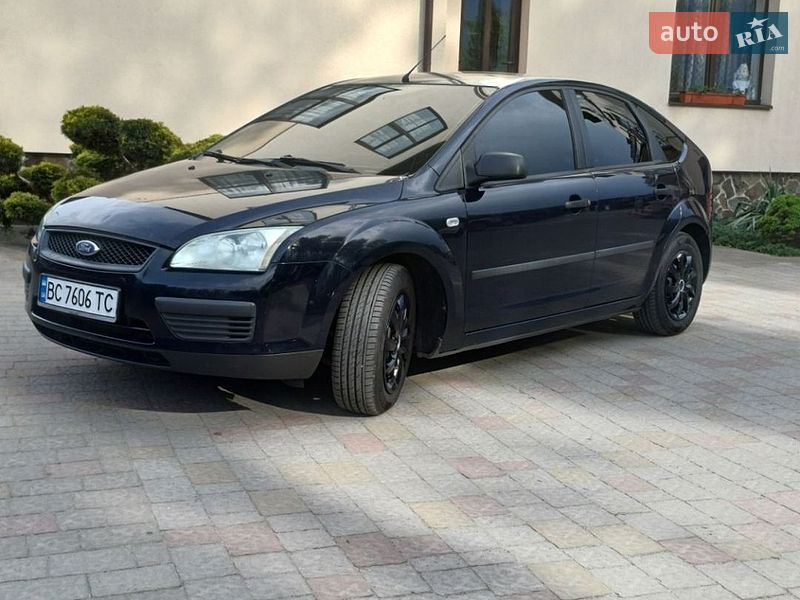 Хэтчбек Ford Focus 2006 в Стрые