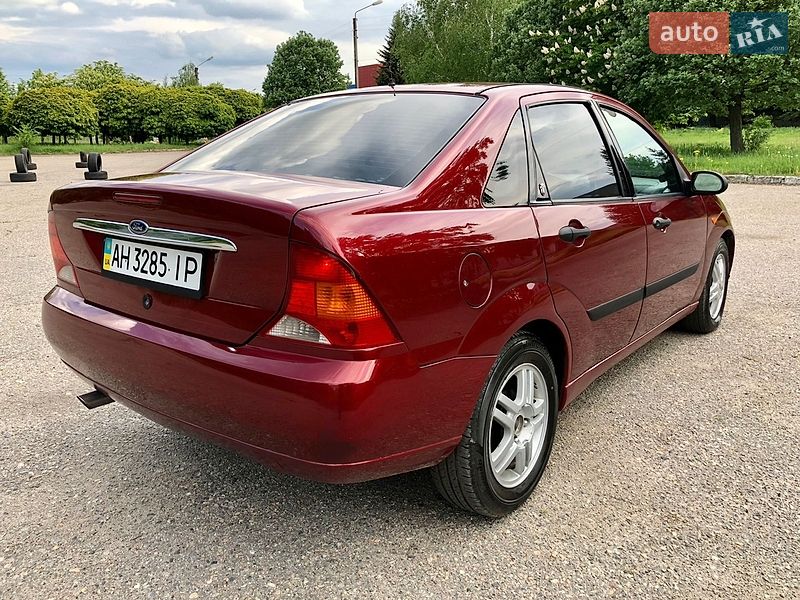 Седан Ford Focus 1999 в Харькове