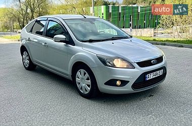 Хетчбек Ford Focus 2008 в Новояворівську