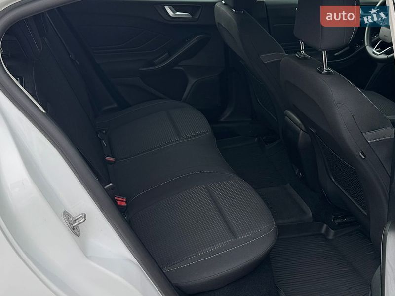 Хэтчбек Ford Focus 2020 в Киеве фото 7 Хэтчбек Ford Focus 2020 в Киеве