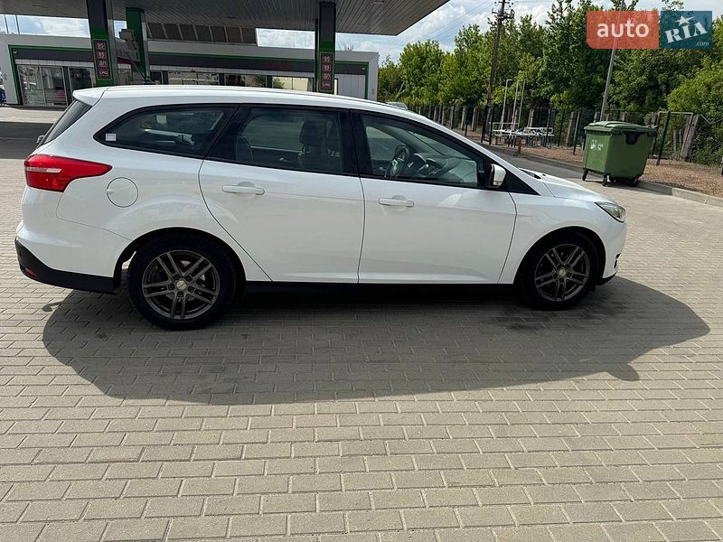 Універсал Ford Focus 2017 в Житомирі