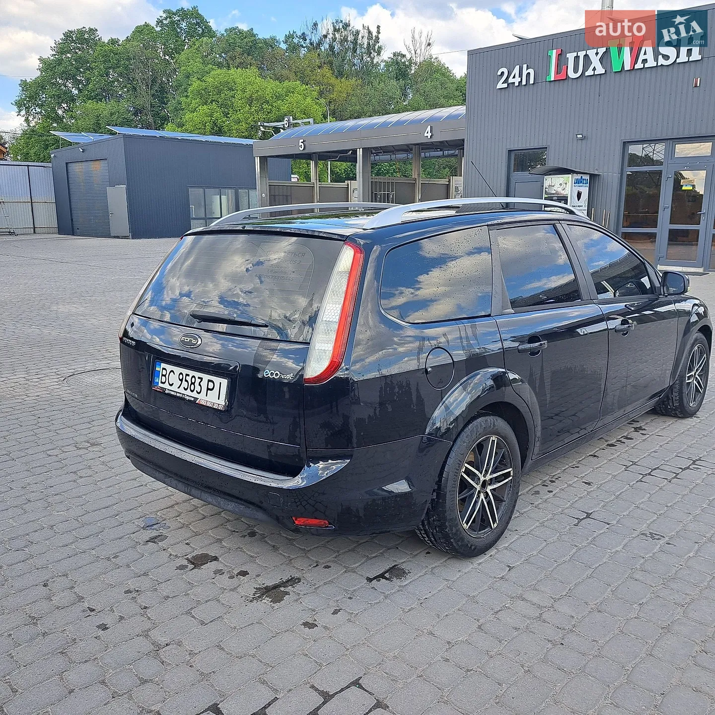 2010 Ford Focus - мініатюра 27