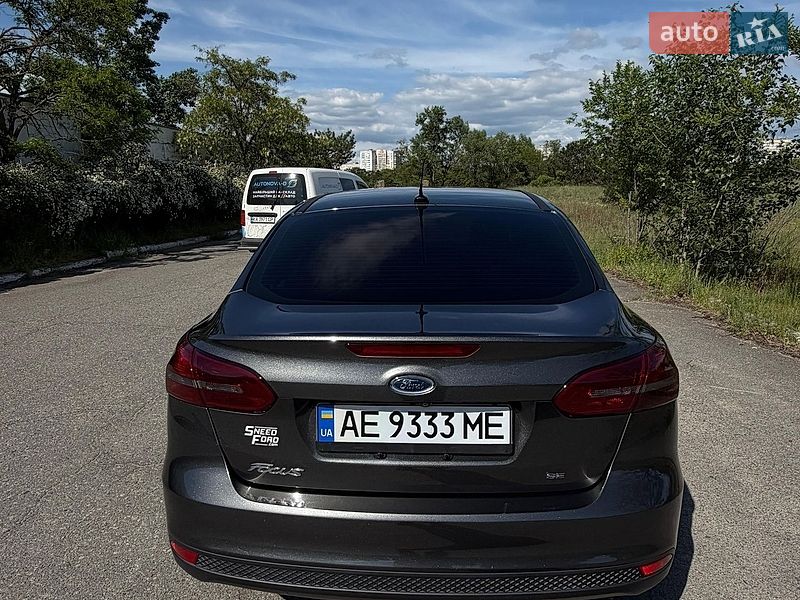 Седан Ford Focus 2016 в Днепре