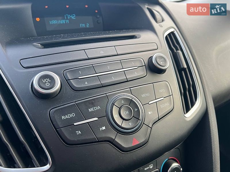 Универсал Ford Focus 2016 в Киеве фото 24 Универсал Ford Focus 2016 в Киеве