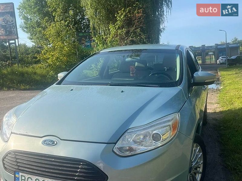 Хэтчбек Ford Focus 2012 в Львове фото 2 Хэтчбек Ford Focus 2012 в Львове