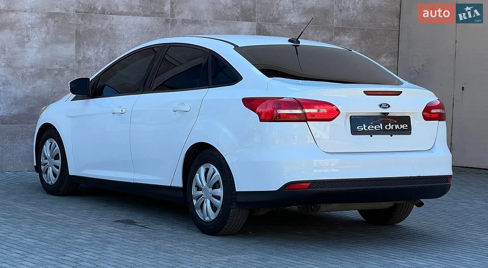 2015 Ford Focus - мініатюра 4