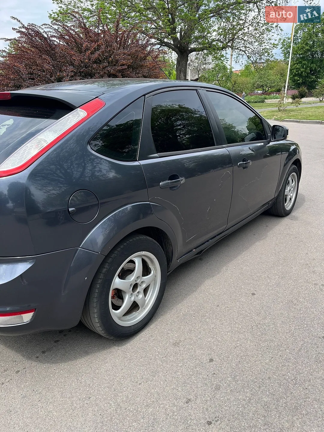 2010 Ford Focus - мініатюра 17