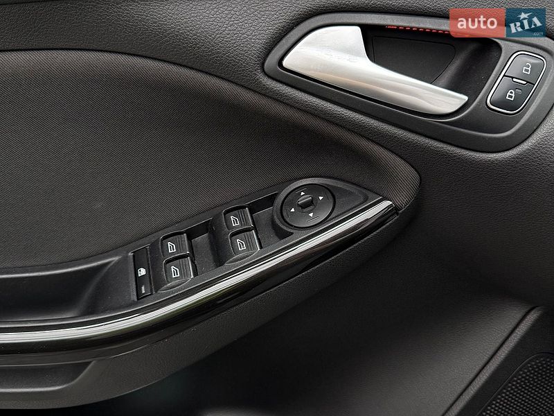 Седан Ford Focus 2017 в Львові