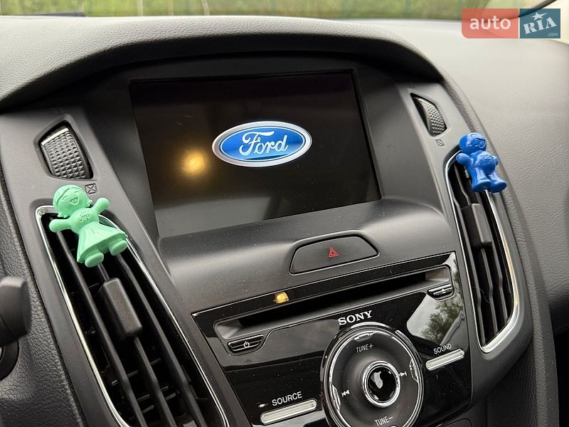 Седан Ford Focus 2017 в Львові
