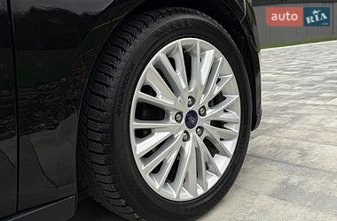 Седан Ford Focus 2017 в Львові