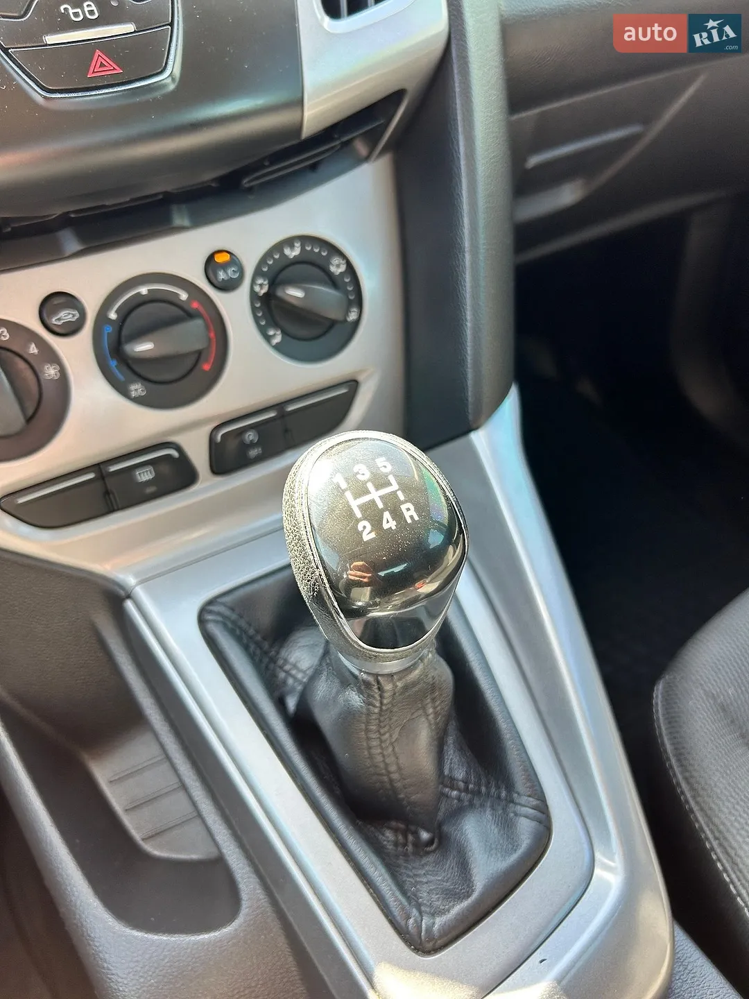 2013 Ford Focus - мініатюра 18