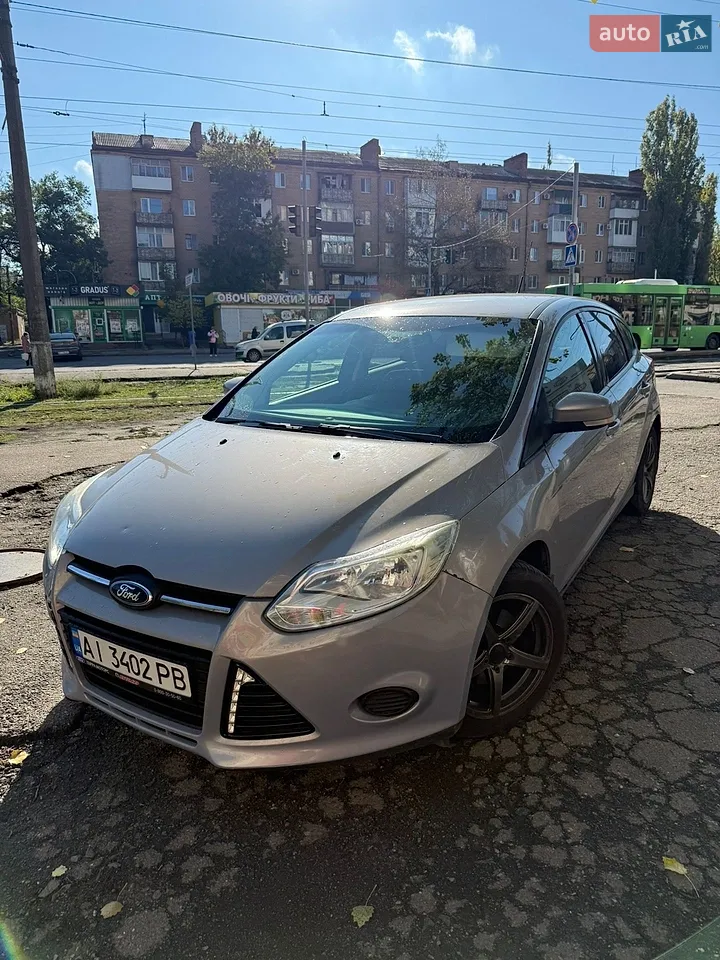 2013 Ford Focus - мініатюра 13