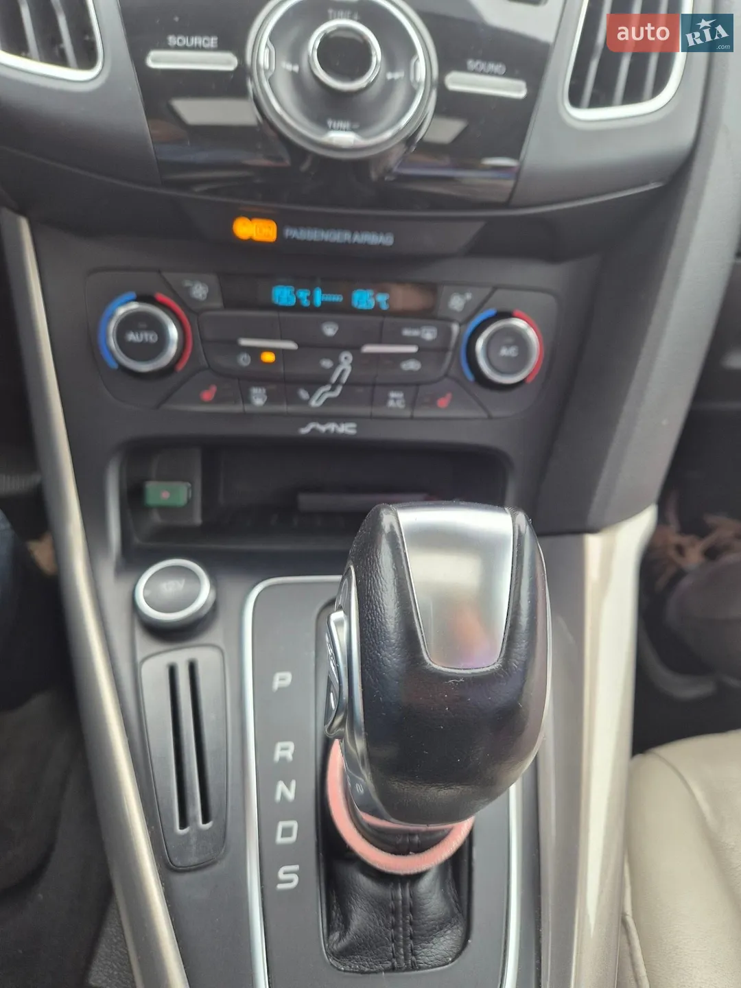 2016 Ford Focus - мініатюра 13
