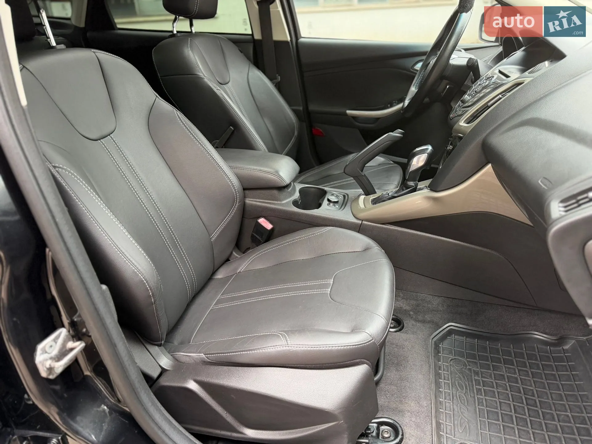 2011 Ford Focus - мініатюра 69