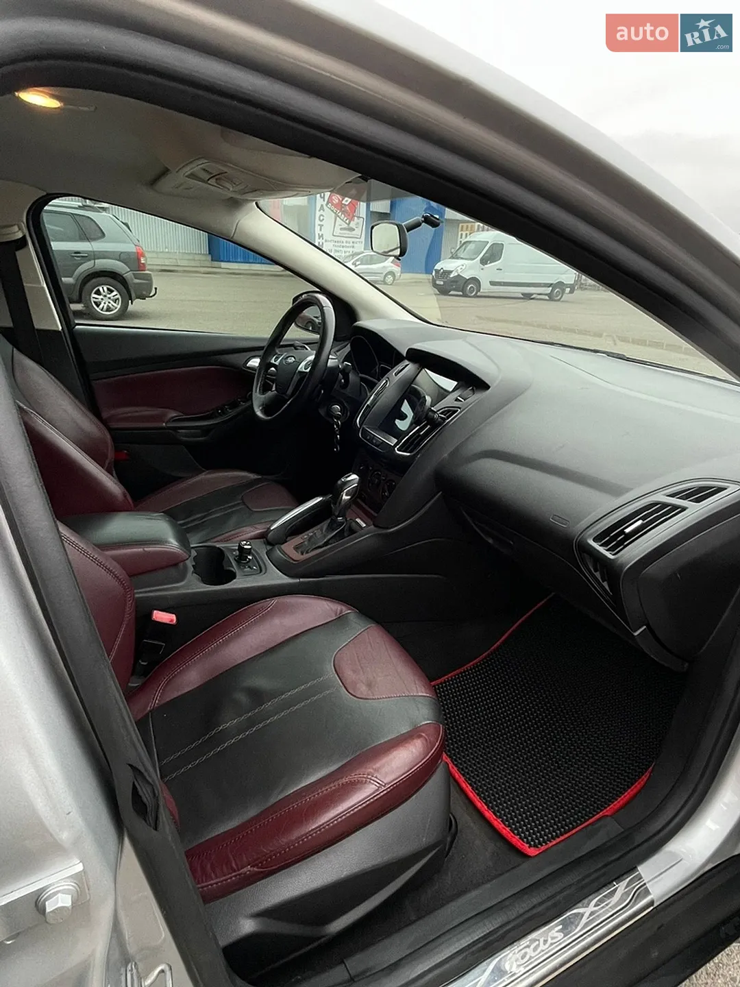 2012 Ford Focus - мініатюра 9